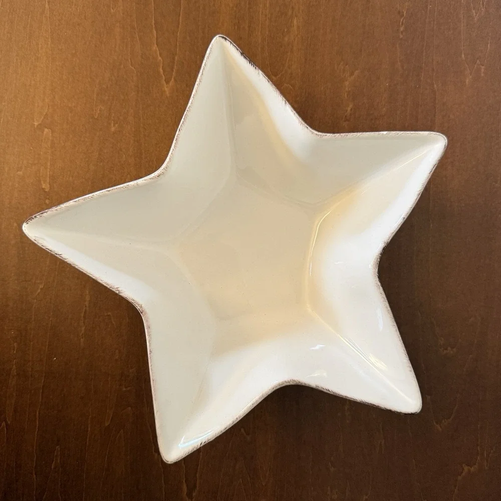 Pottery Barn Star Shaped Candy Bowl Dish Distressed Glaze Edge 9